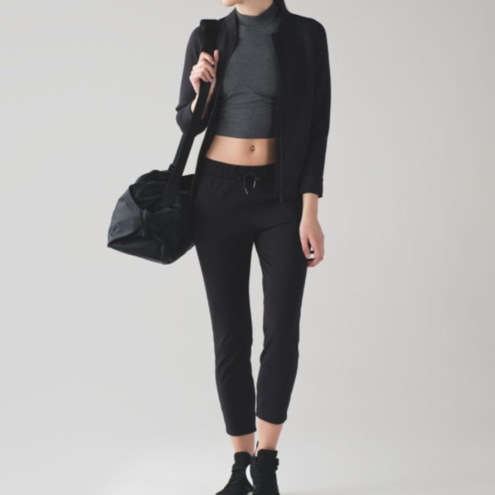 Lululemon On The Fly Pant Size 6